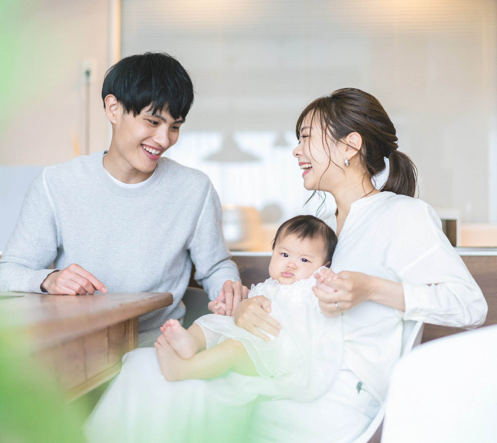 ASTEHOMEで子どもと過ごす夫婦